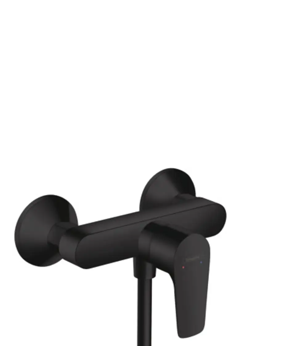 Schwarzer Wand-Brausemischer von Hansgrohe mit einem Hebel für die Temperatur- und Durchflussregelung. Montiert zwischen zwei runden Wandplatten.
